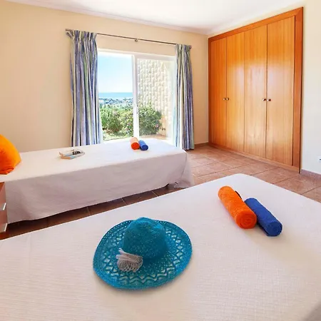 Villa Trinidad By Algarve Vacation